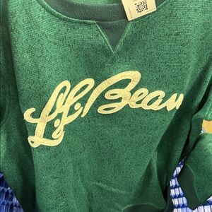 L.L. Bean 1912 camp green Sweatshirt / script logo